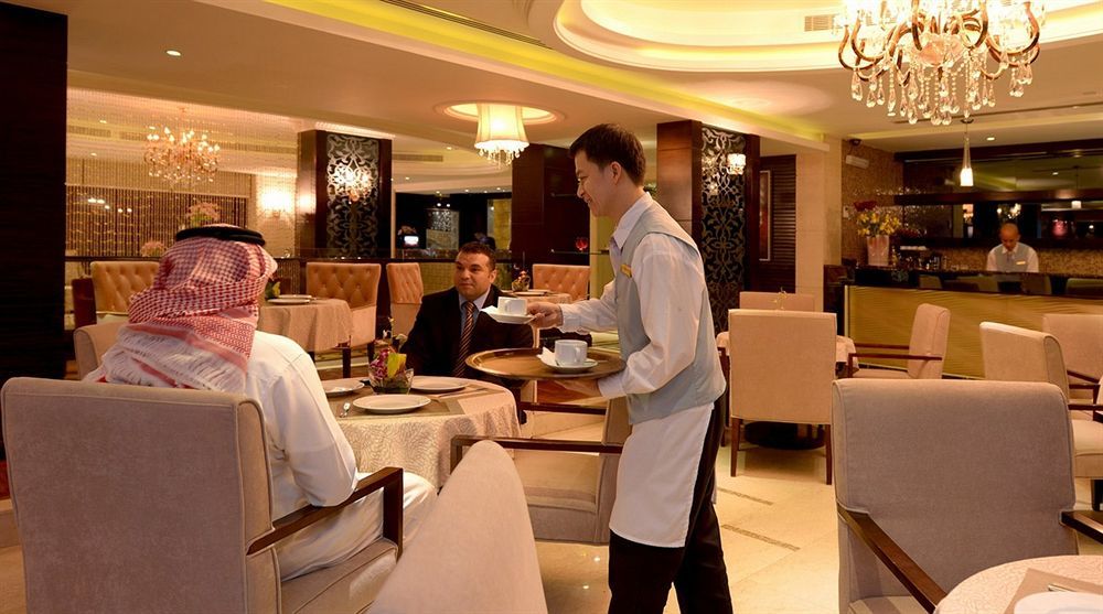 Boudl Al Woroud Aparthotel Рияд Екстериор снимка